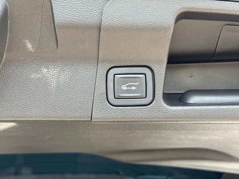 Used 2023 GMC Acadia AT4 w/ Trailering Package AWD/4WD image 14