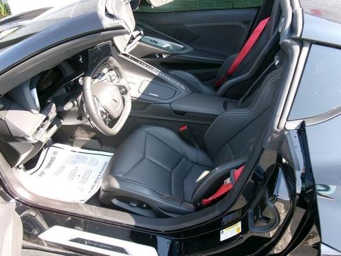 Used 2024 Chevrolet Corvette Stingray Coupe w/ 1LT RWD image 9