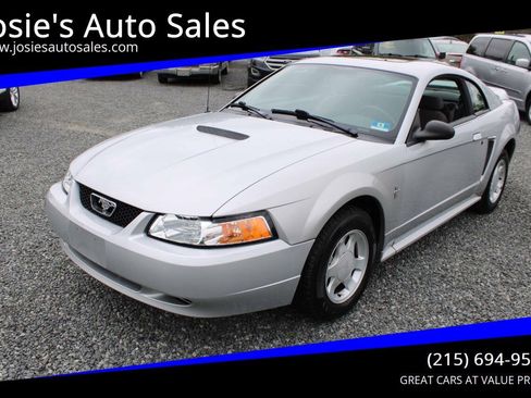 Used 2000 Ford Mustang Coupe RWD image 1
