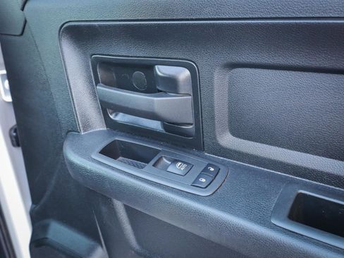 Used 2022 RAM 2500 Tradesman w/ Chrome Appearance Group image 26