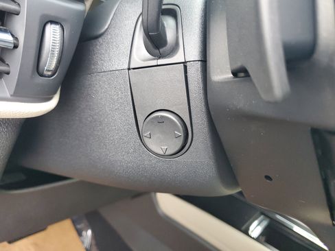 New 2026 Lincoln Corsair Premiere image 15