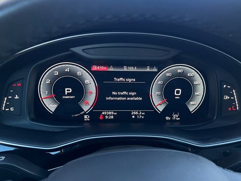 Used 2023 Audi Q8 Prestige image 60