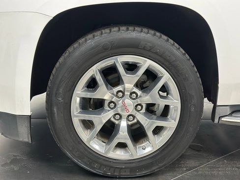 Used 2015 GMC Yukon SLE w/ Convenience Package image 26