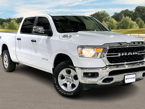 Used 2023 RAM 1500 Big Horn image 2