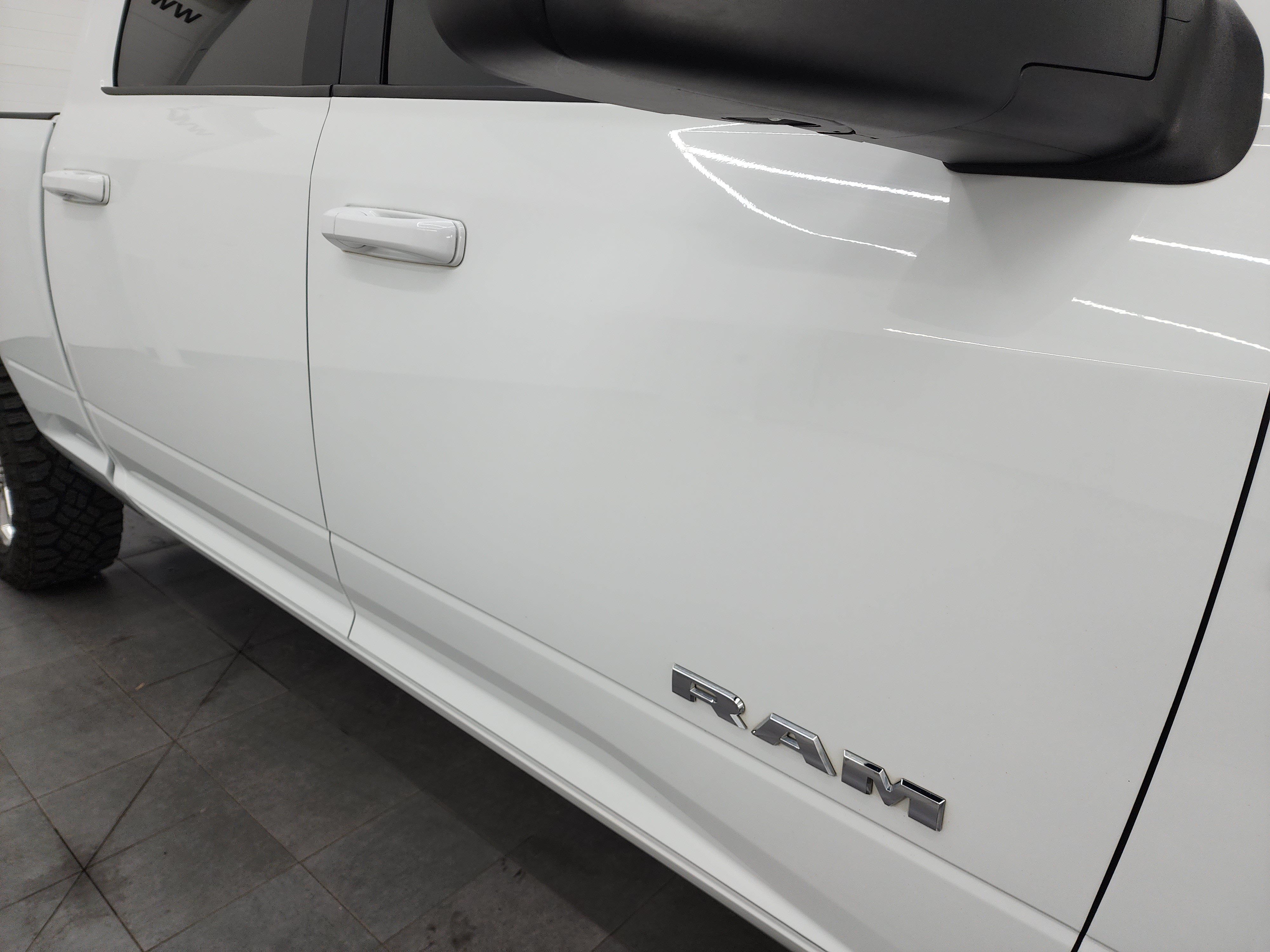Used 2023 RAM 2500 Big Horn w/ Level 1 Equipment Group AWD/4WD image 25