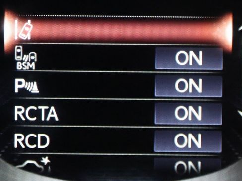 Used 2023 Lexus LX 600 4WD w/ Appearance Package image 26