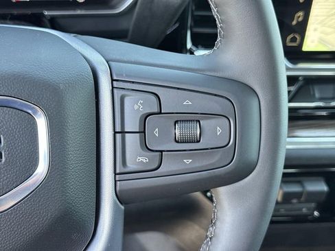 New 2026 GMC Sierra 1500 Elevation image 10