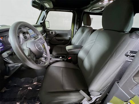 Used 2022 Jeep Wrangler Willys image 20