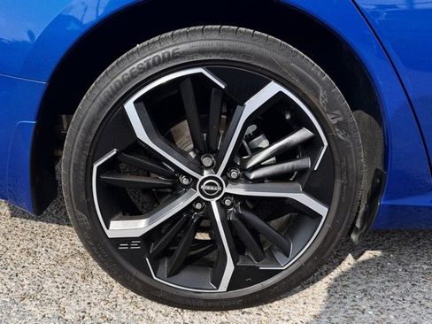 Certified 2025 Nissan Altima 2.5 SR image 31