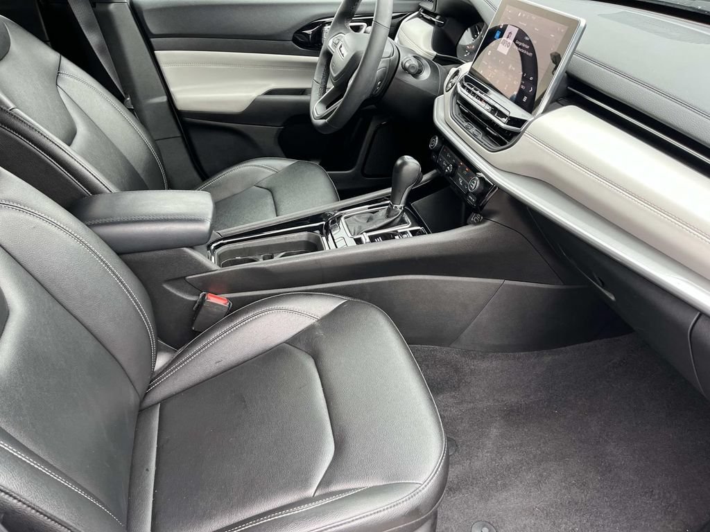 Used 2025 Jeep Compass Limited AWD/4WD image 23
