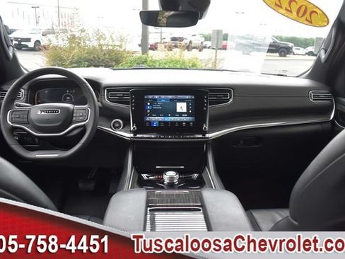 Used 2022 Jeep Wagoneer Series II RWD image 3