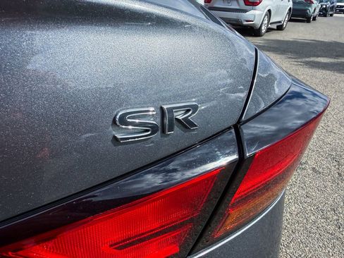 Certified 2022 Nissan Altima 2.5 SR image 7