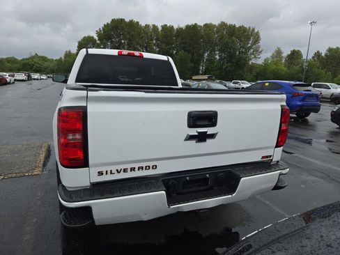 Used 2017 Chevrolet Silverado 1500 LT w/ Redline Edition AWD/4WD image 2
