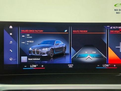 Used 2023 BMW i4 eDrive35 RWD image 52
