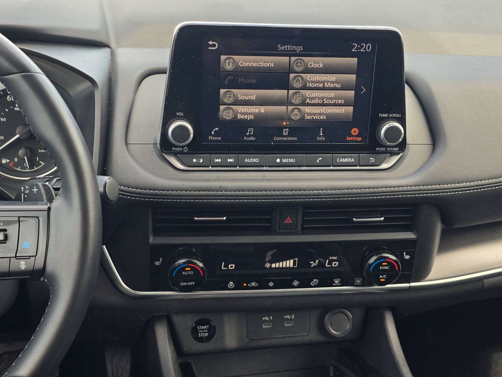 Used 2025 Nissan Rogue SV w/ SV Premium Package FWD image 15