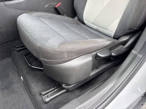 Used 2024 Chevrolet Trax LS FWD image 15