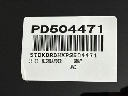 Certified 2023 Toyota Highlander XLE image 51