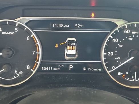 Used 2023 Nissan Rogue SV w/ SV Premium B Package image 5