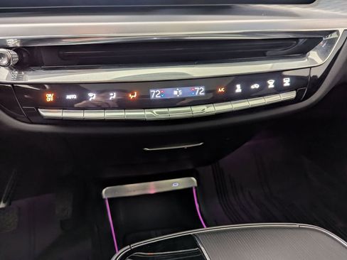 Used 2024 Cadillac Lyriq Luxury w/ LPO, Floor Liner Package image 45