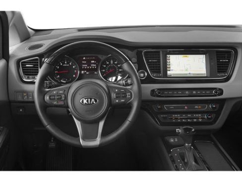 Used 2018 Kia Sedona LX w/ LX Essentials Premium Package FWD image 10