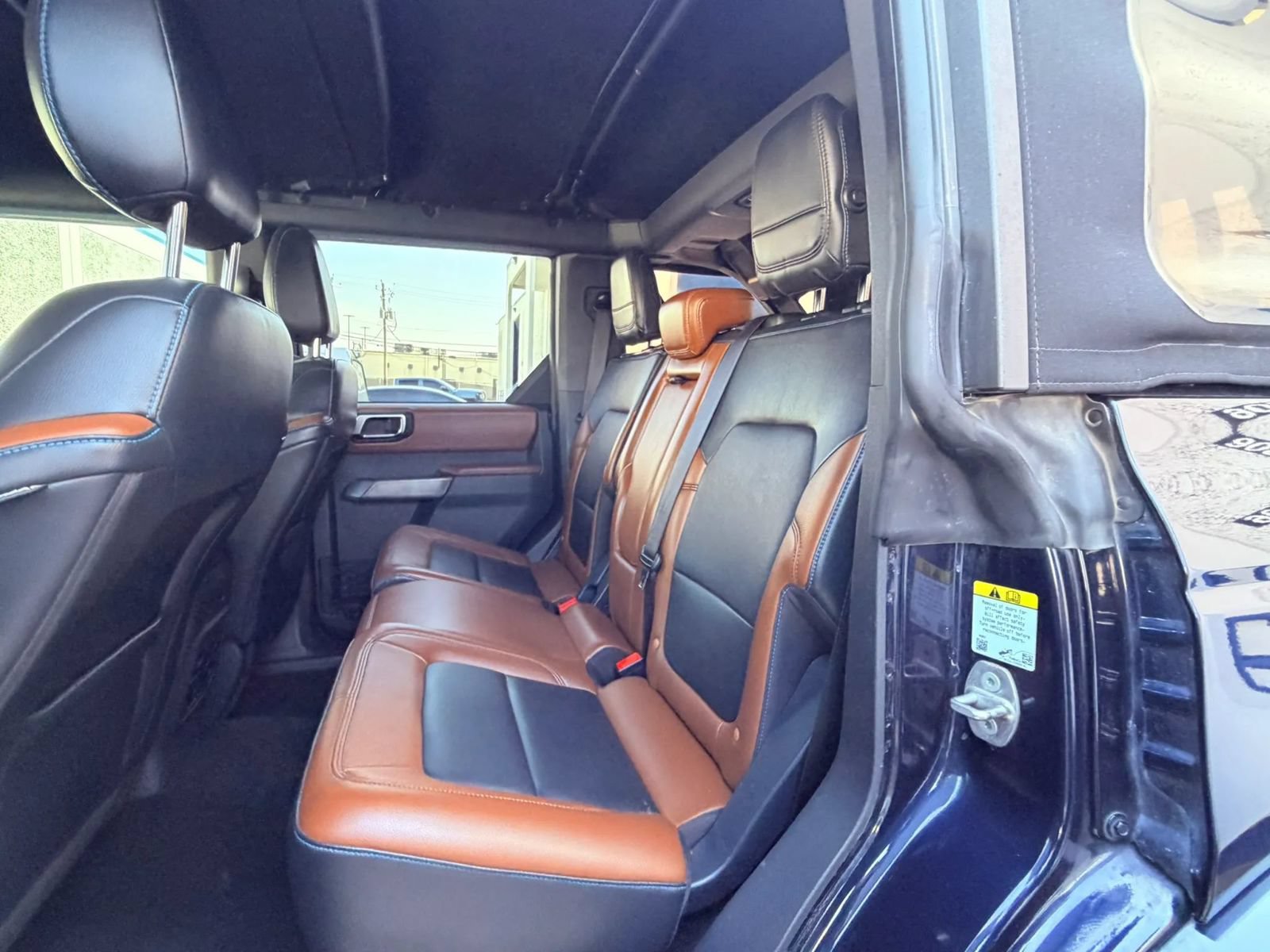 Used 2021 Ford Bronco Outer Banks AWD/4WD image 17