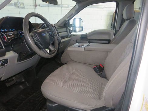 Used 2020 Ford F250 XLT AWD/4WD image 21