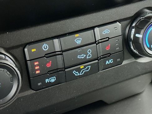 Used 2019 Ford F150 XLT w/ Equipment Group 302A Luxury image 26