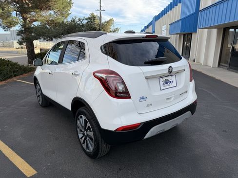 Used 2020 Buick Encore Essence image 5