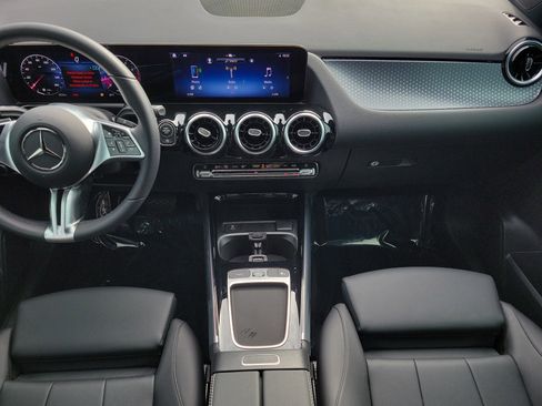 Certified 2026 Mercedes-Benz GLA 250 image 11