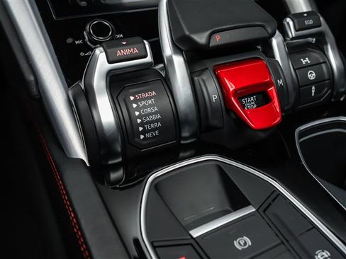 Used 2019 Lamborghini Urus image 33