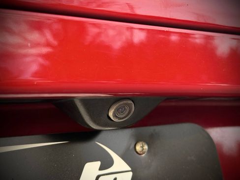 Used 2019 Alfa Romeo Stelvio image 11