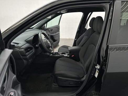 Used 2026 Subaru Forester Premium AWD/4WD image 11