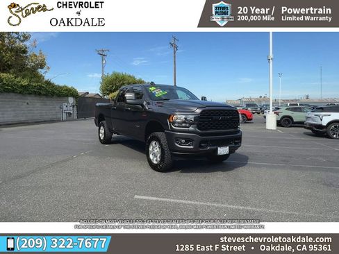 Used 2024 RAM 2500 Big Horn w/ Night Edition AWD/4WD image 3