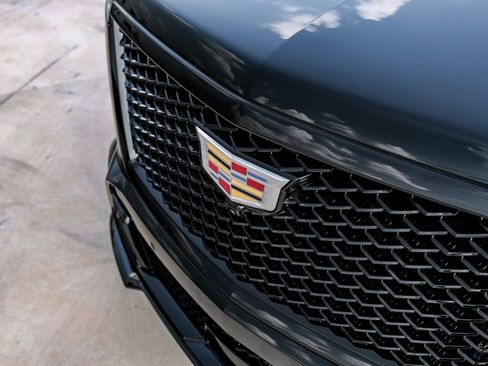 Used 2026 Cadillac Escalade V w/ LPO, Floor Liner Package image 27