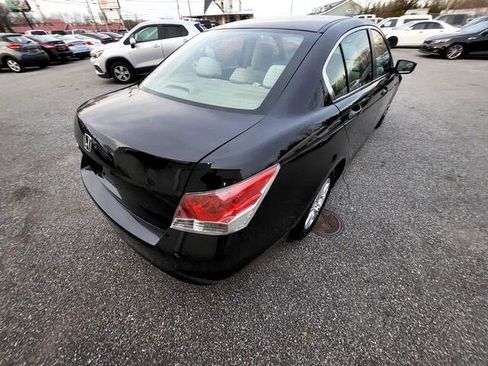 Used 2009 Honda Accord LX-P image 7