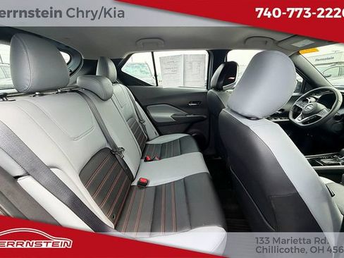 Used 2024 Nissan Kicks SR w/ SR Premium Package FWD image 22