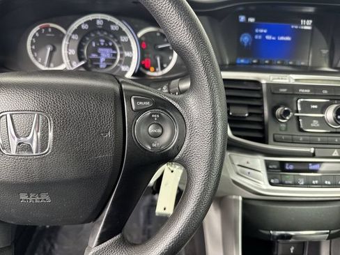 Used 2015 Honda Accord LX image 13