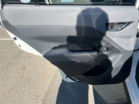 Used 2025 Subaru Crosstrek 2.5i Limited w/ Crosstrek Mirror Package image 18