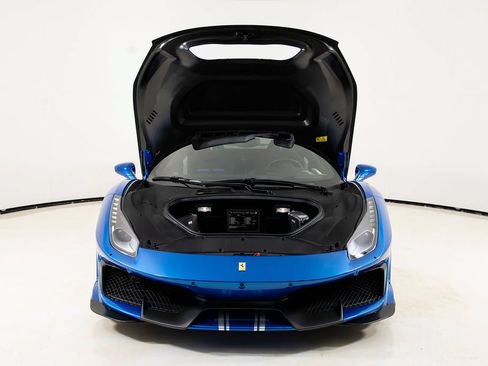 Certified 2019 Ferrari 488 Pista Spider RWD image 39