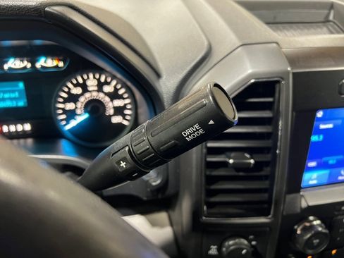 Used 2019 Ford F150 XLT w/ XTR Package image 38