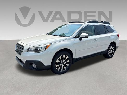 Used 2017 Subaru Outback 3.6R Limited AWD/4WD image 1