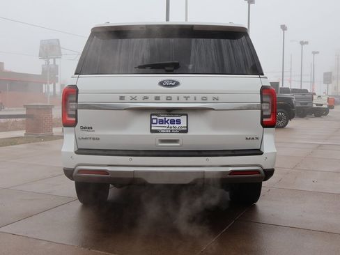 Used 2024 Ford Expedition Max Limited image 7