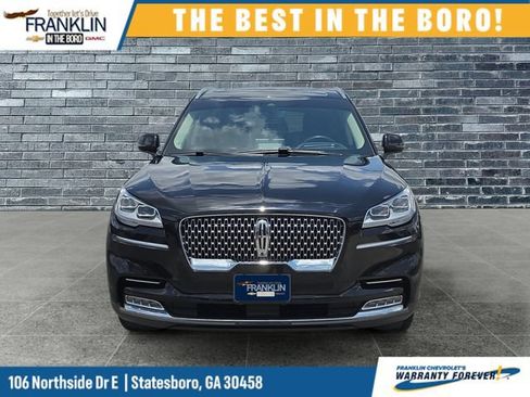 Used 2023 Lincoln Aviator Reserve w/ Equipment Group 201A AWD/4WD image 9