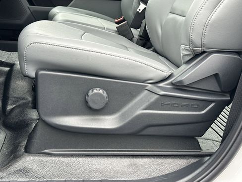 New 2026 Ford F350 XL w/ XL Chrome Package image 14