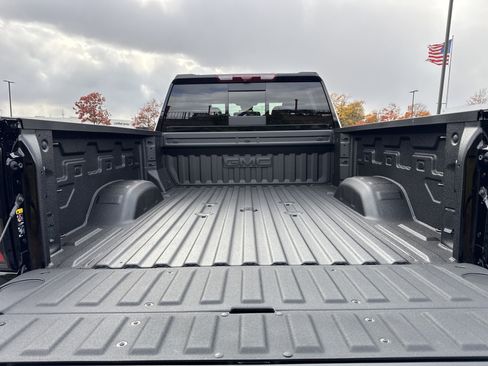 New 2026 GMC Sierra 2500 AT4 w/ AT4 Premium Plus Package image 34