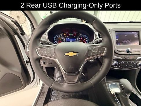 Certified 2024 Chevrolet Equinox LT FWD image 9