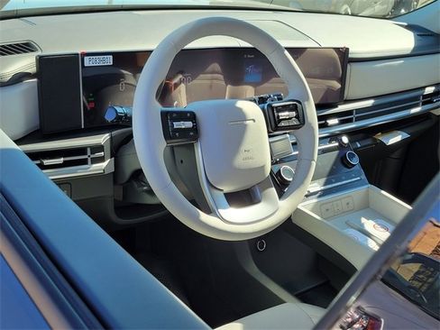 New 2026 Hyundai Santa Fe SE image 3