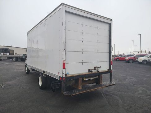 Used 2018 Ford E-350 and Econoline 350 Super Duty w/ Power Windows & Locks Group RWD image 8