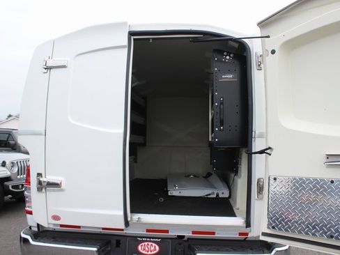 New 2023 RAM 2500 Tradesman image 24