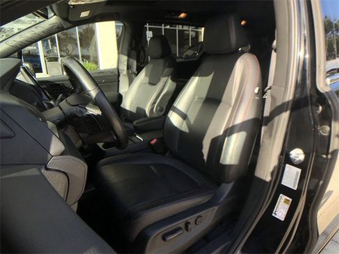 Used 2023 Honda Odyssey Sport image 19